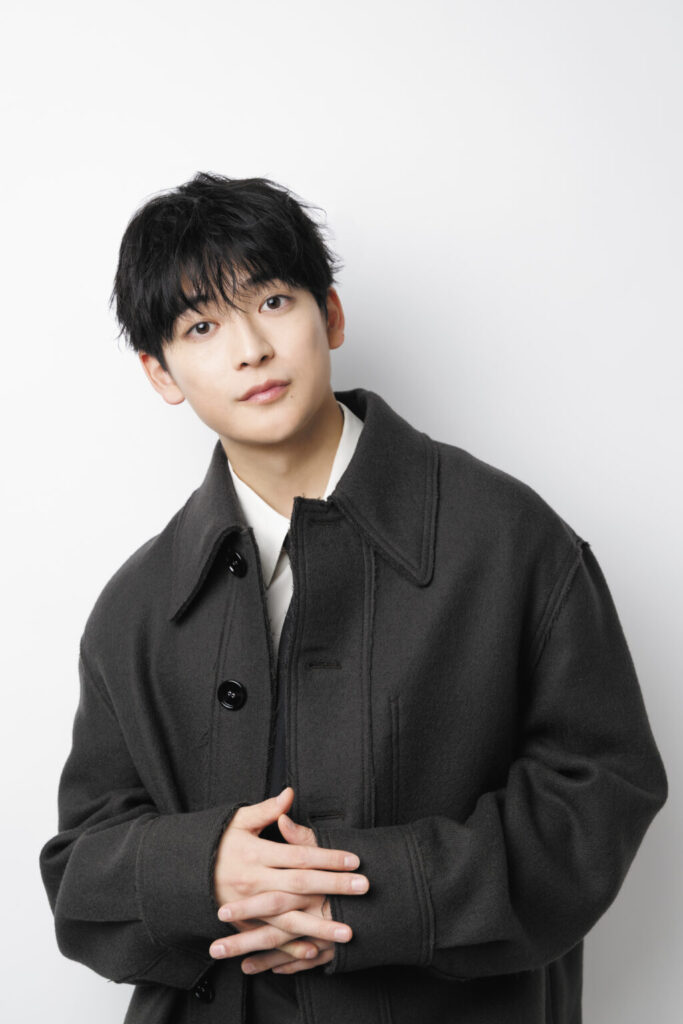 85a5b2dbaccf186bfd5742974d22b4a5 683x1024 - 「高橋文哉」インタビュー